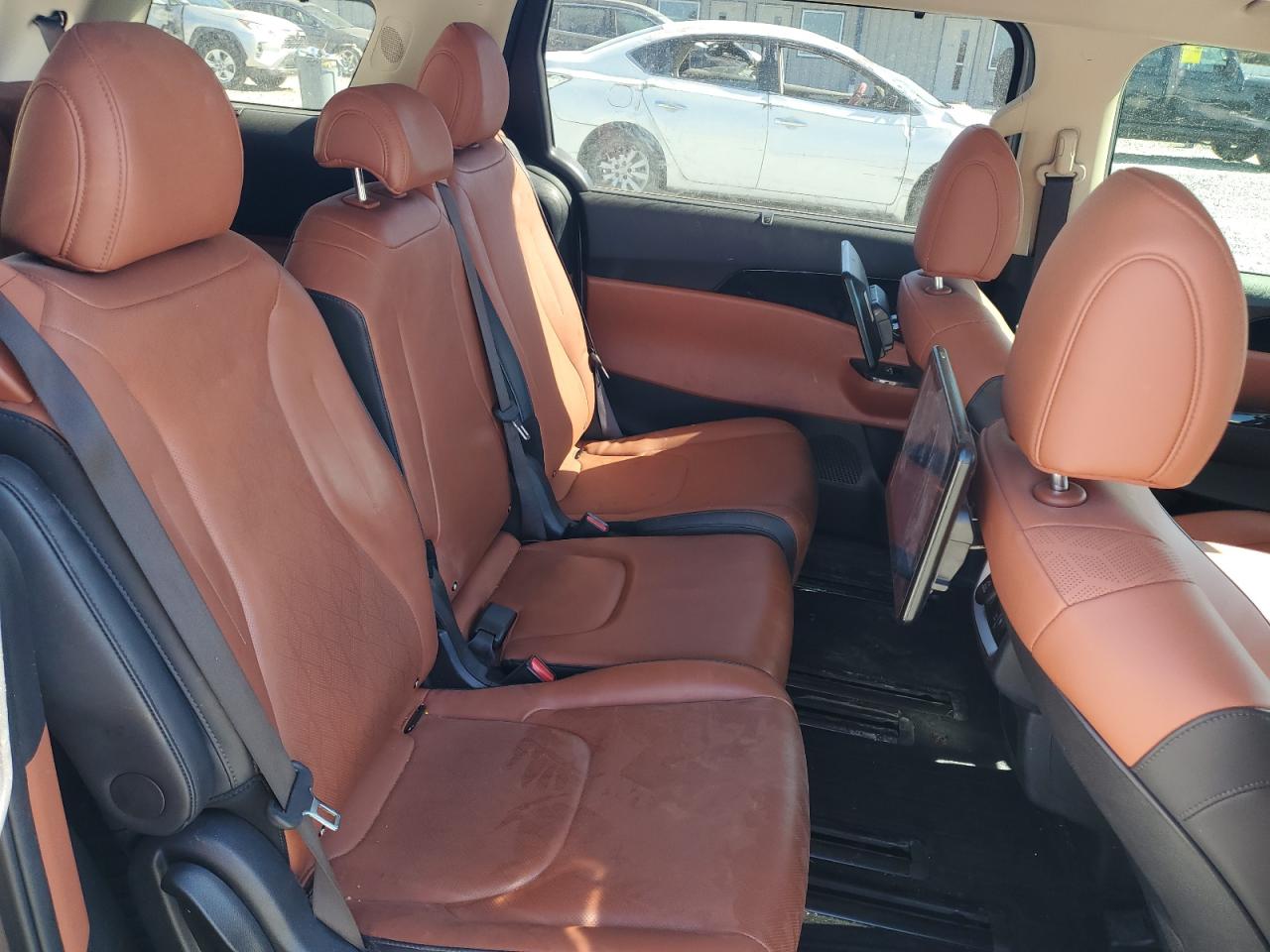 2024 Kia Carnival Sx VIN: KNDNE5H38R6415189 Lot: 82707255