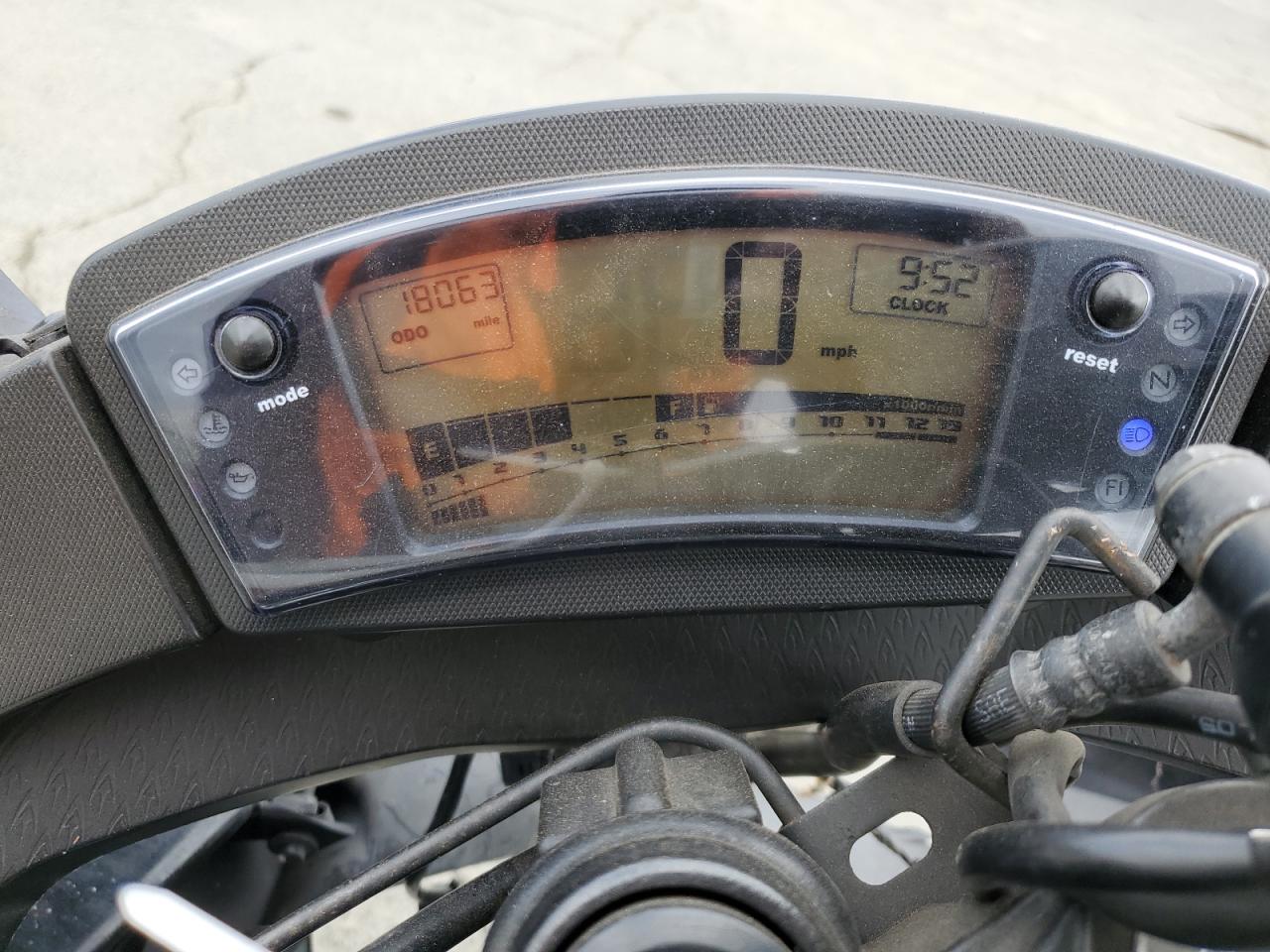 2011 Kawasaki Ex650 C VIN: JKAEXEC16BDA69514 Lot: 81994865