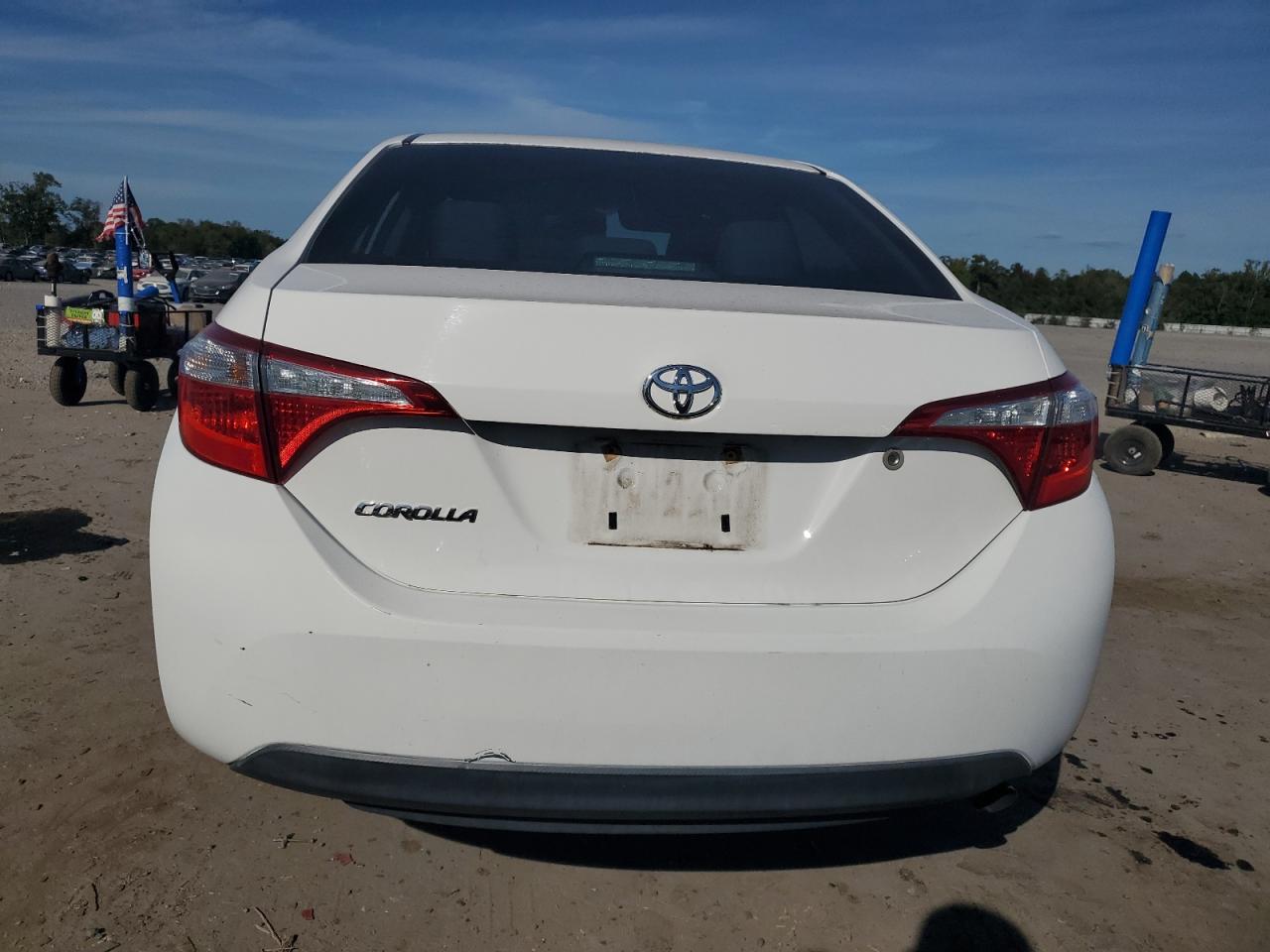 2015 Toyota Corolla L VIN: 2T1BURHE5FC428078 Lot: 81594535