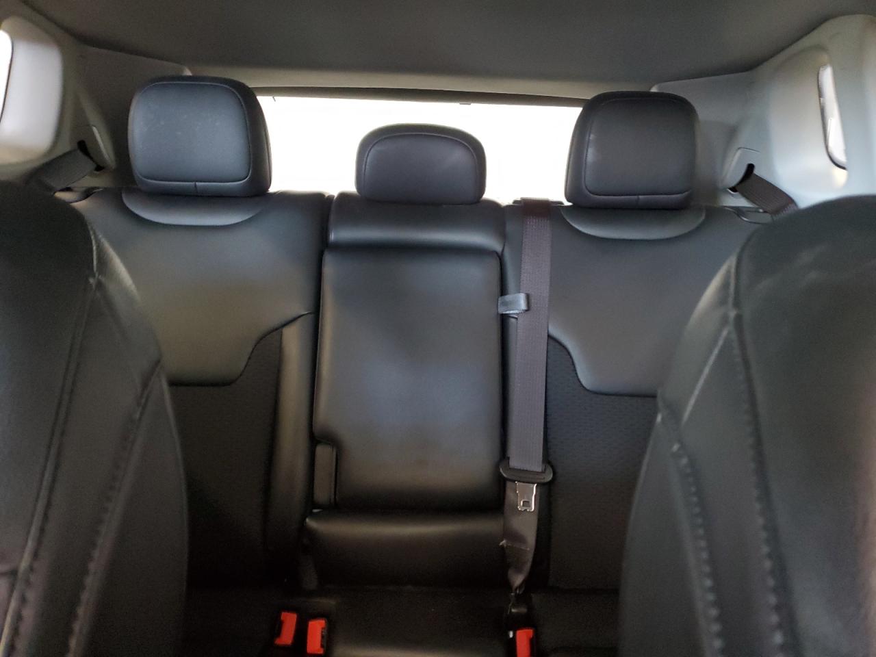 2022 Jeep Compass Latitude VIN: 3C4NJDBBXNT176752 Lot: 85547615