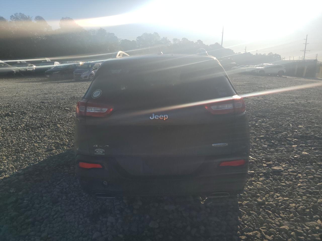 2015 Jeep Cherokee Latitude VIN: 1C4PJMCS7FW583320 Lot: 81977835