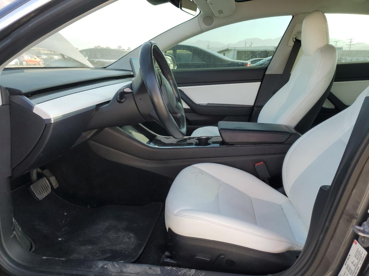 2018 Tesla Model 3 VIN: 5YJ3E1EA2JF169168 Lot: 82138475