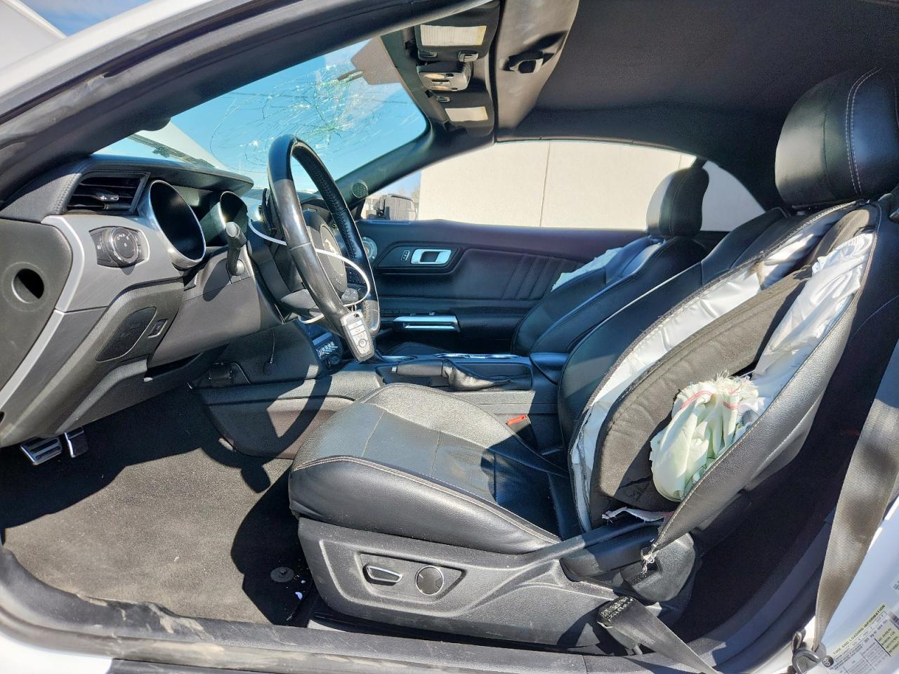 2019 Ford Mustang VIN: 1FATP8UH5K5151421 Lot: 86187845