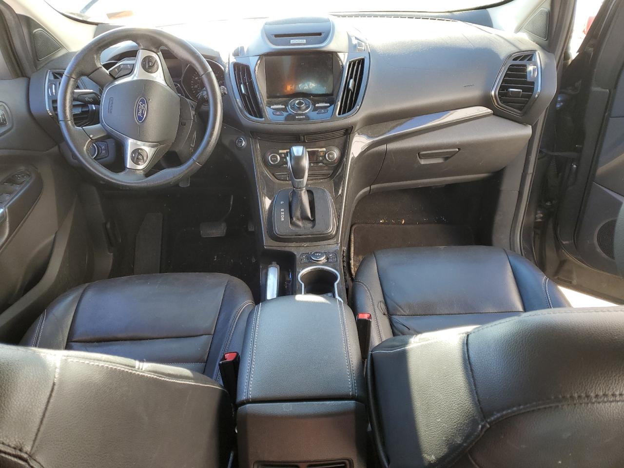 2016 Ford Escape Titanium VIN: 1FMCU0JXXGUC73121 Lot: 90715895