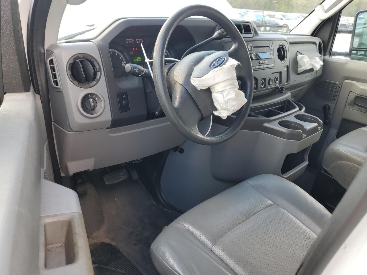 2011 Ford Econoline E350 Super Duty Cutaway Van VIN: 1FDSE3FL3BDB02056 Lot: 84881565