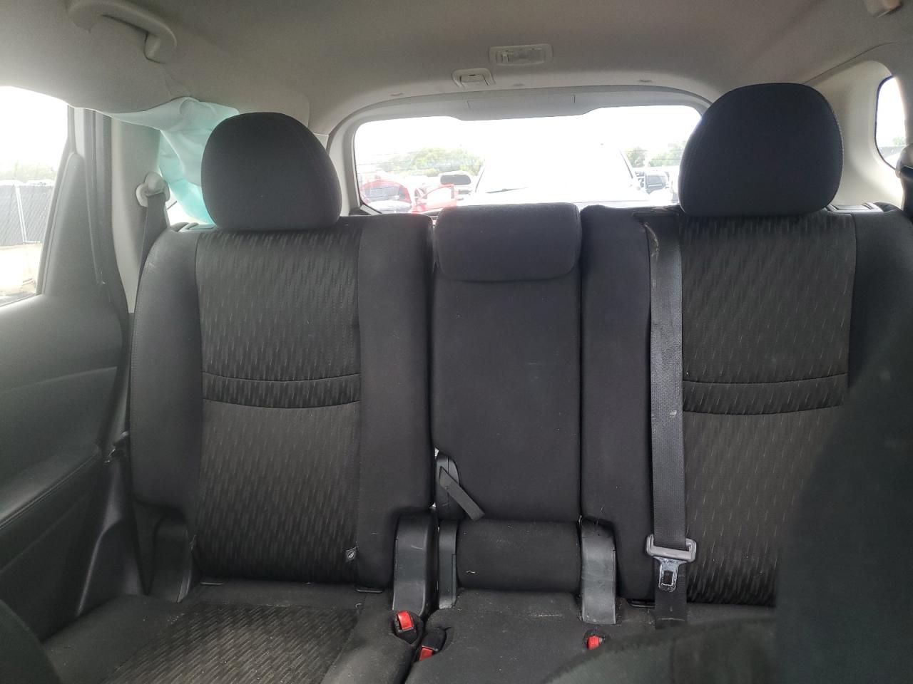 2019 Nissan Rogue S VIN: 5N1AT2MT2KC842914 Lot: 85487365