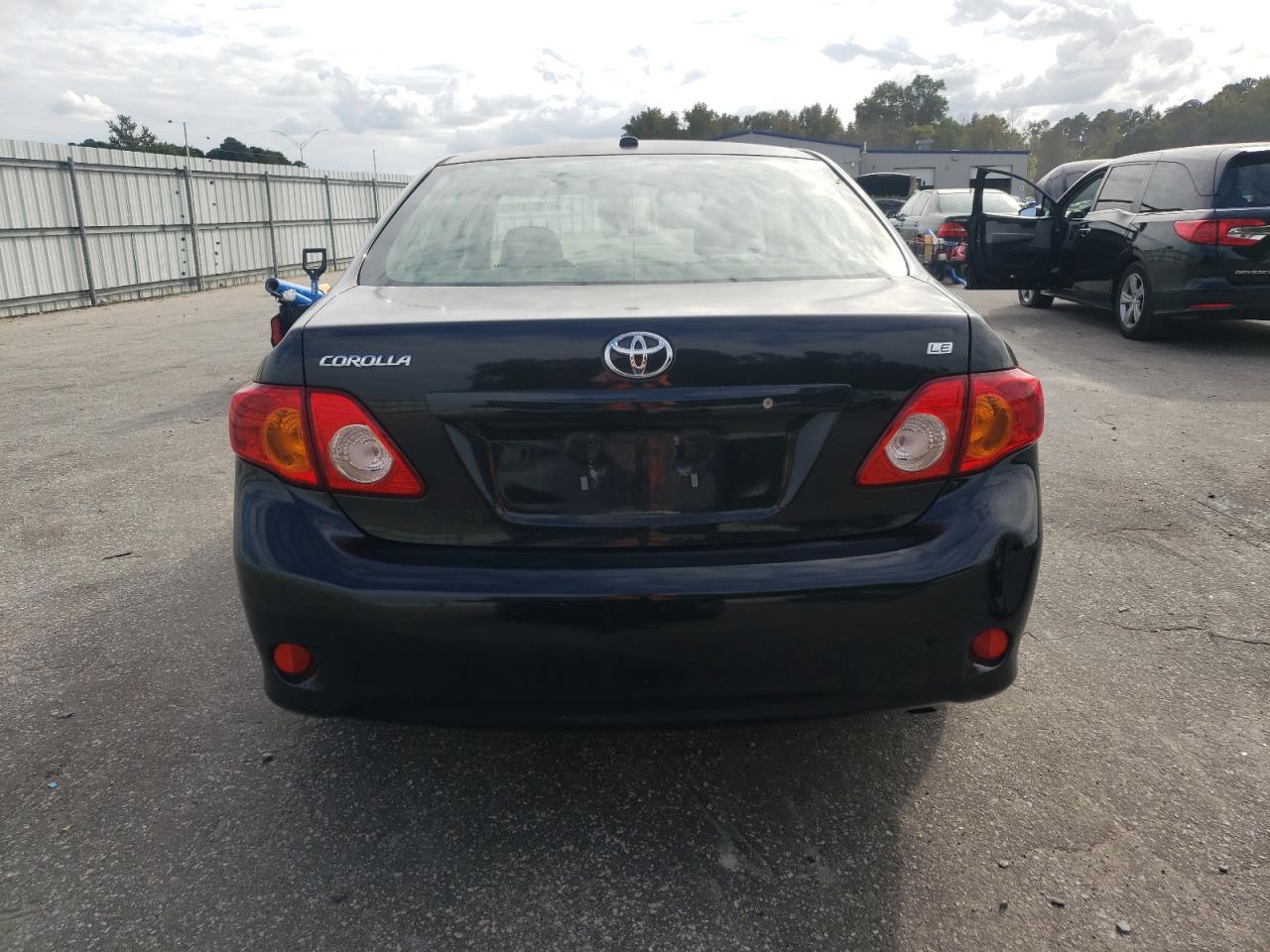 2010 Toyota Corolla Base VIN: JTDBU4EE1A9116586 Lot: 85602605