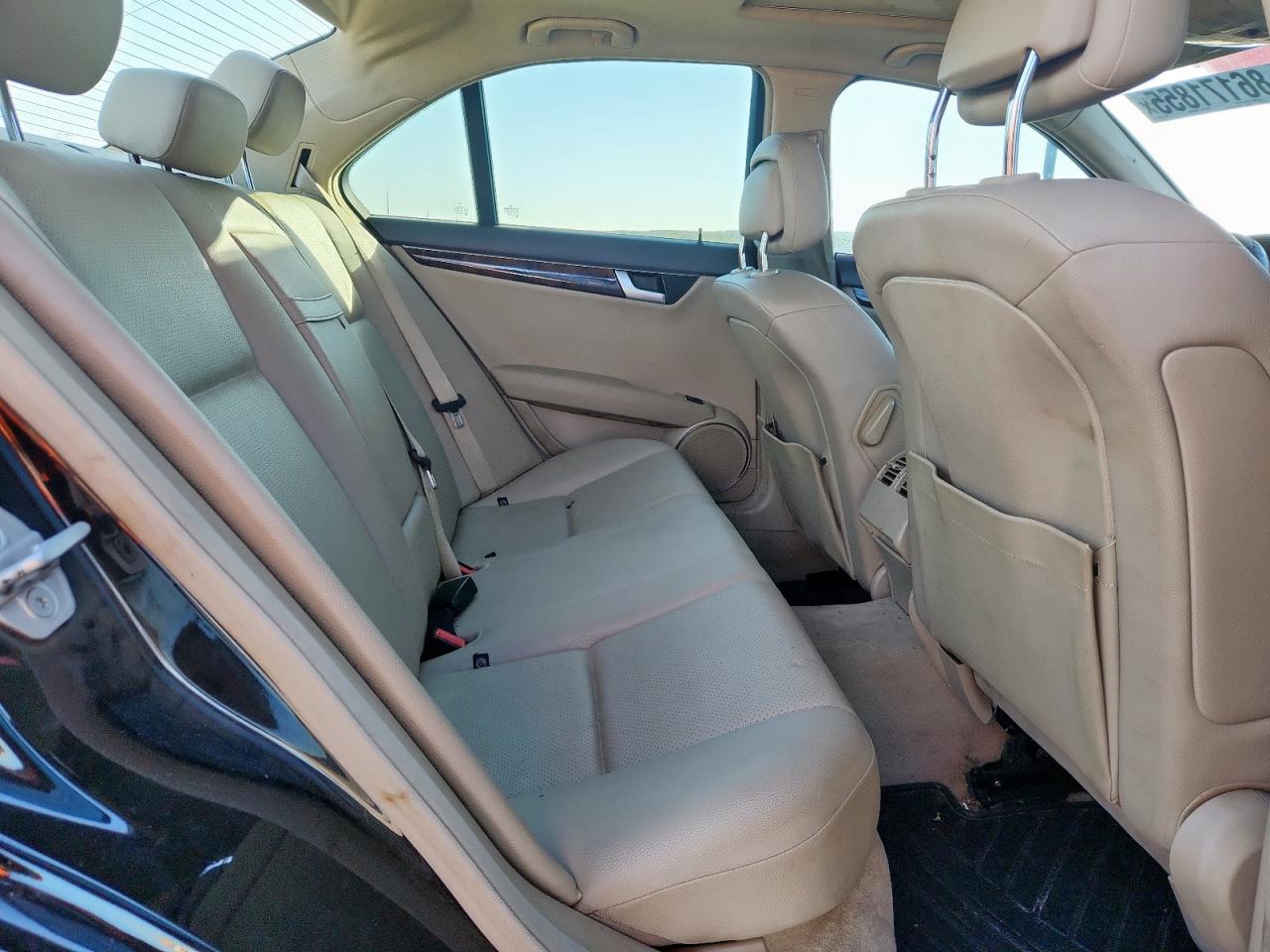 2012 Mercedes-Benz C 250 VIN: WDDGF4HB3CR225061 Lot: 86171855