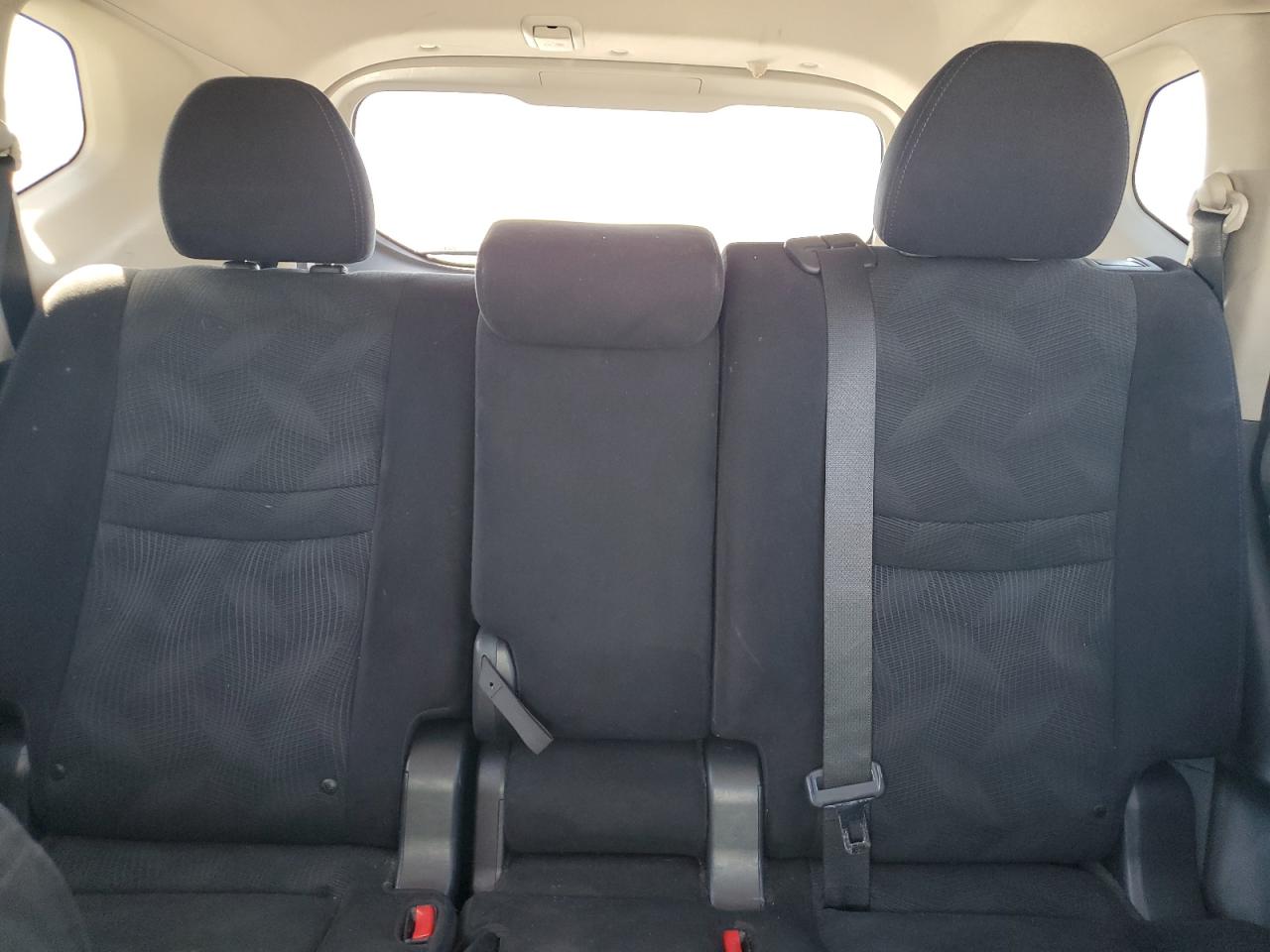 2015 Nissan Rogue S VIN: 5N1AT2ML8FC783275 Lot: 86440005