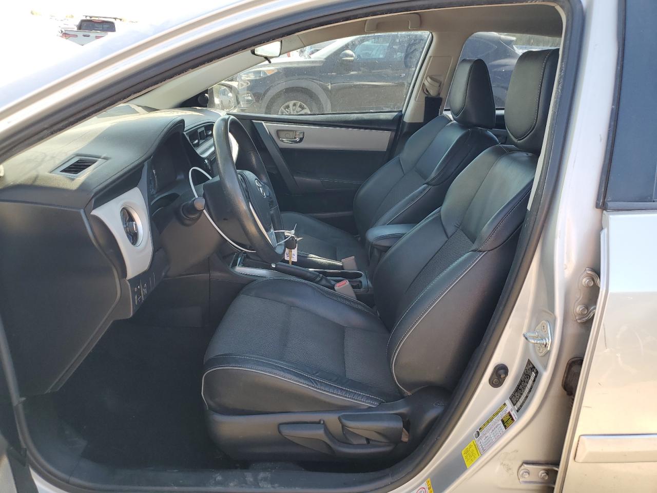 2017 Toyota Corolla L VIN: 2T1BURHE3HC861417 Lot: 84298305