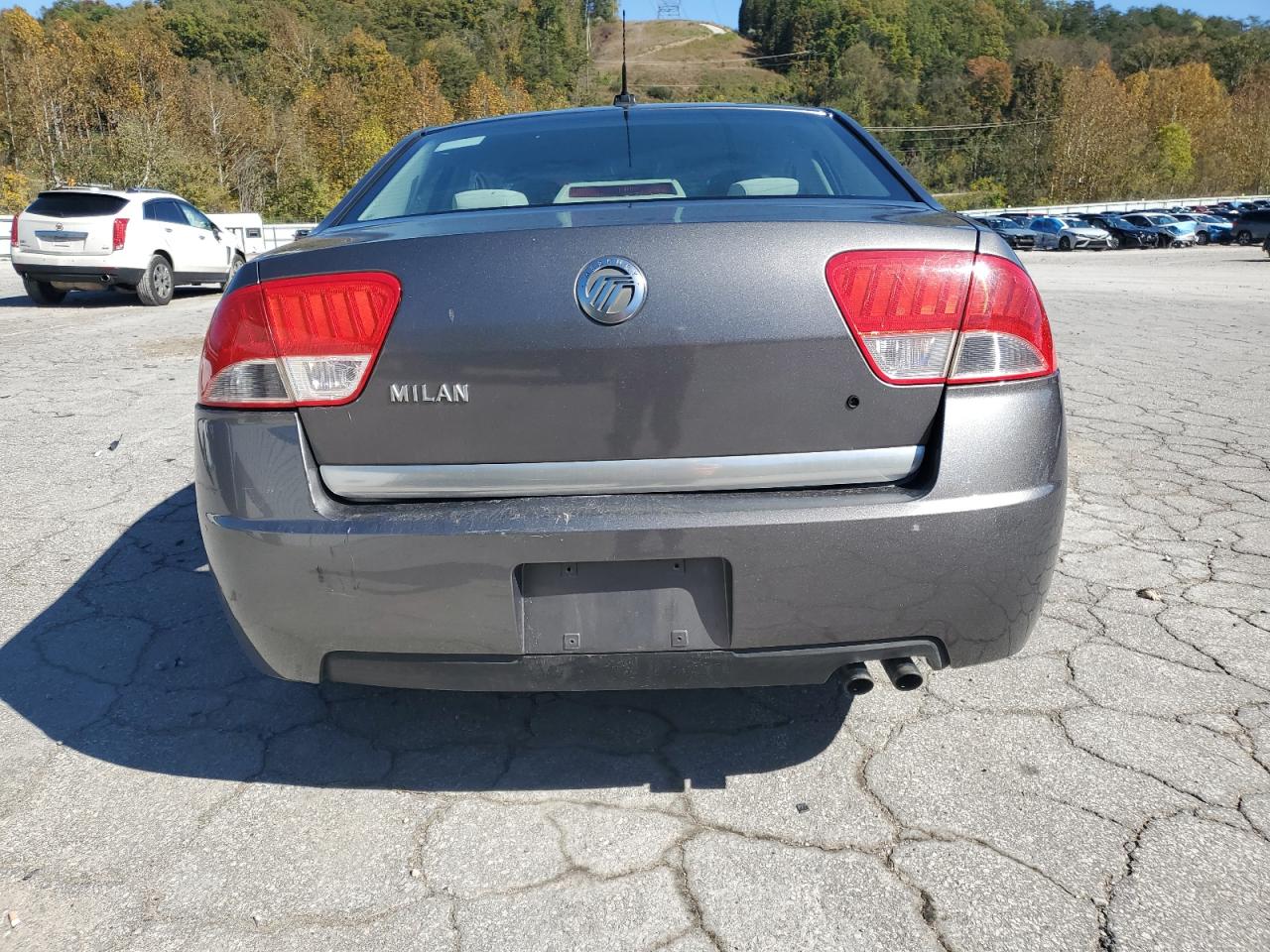 2010 Mercury Milan VIN: 3MEHM0HAXAR626210 Lot: 87242145