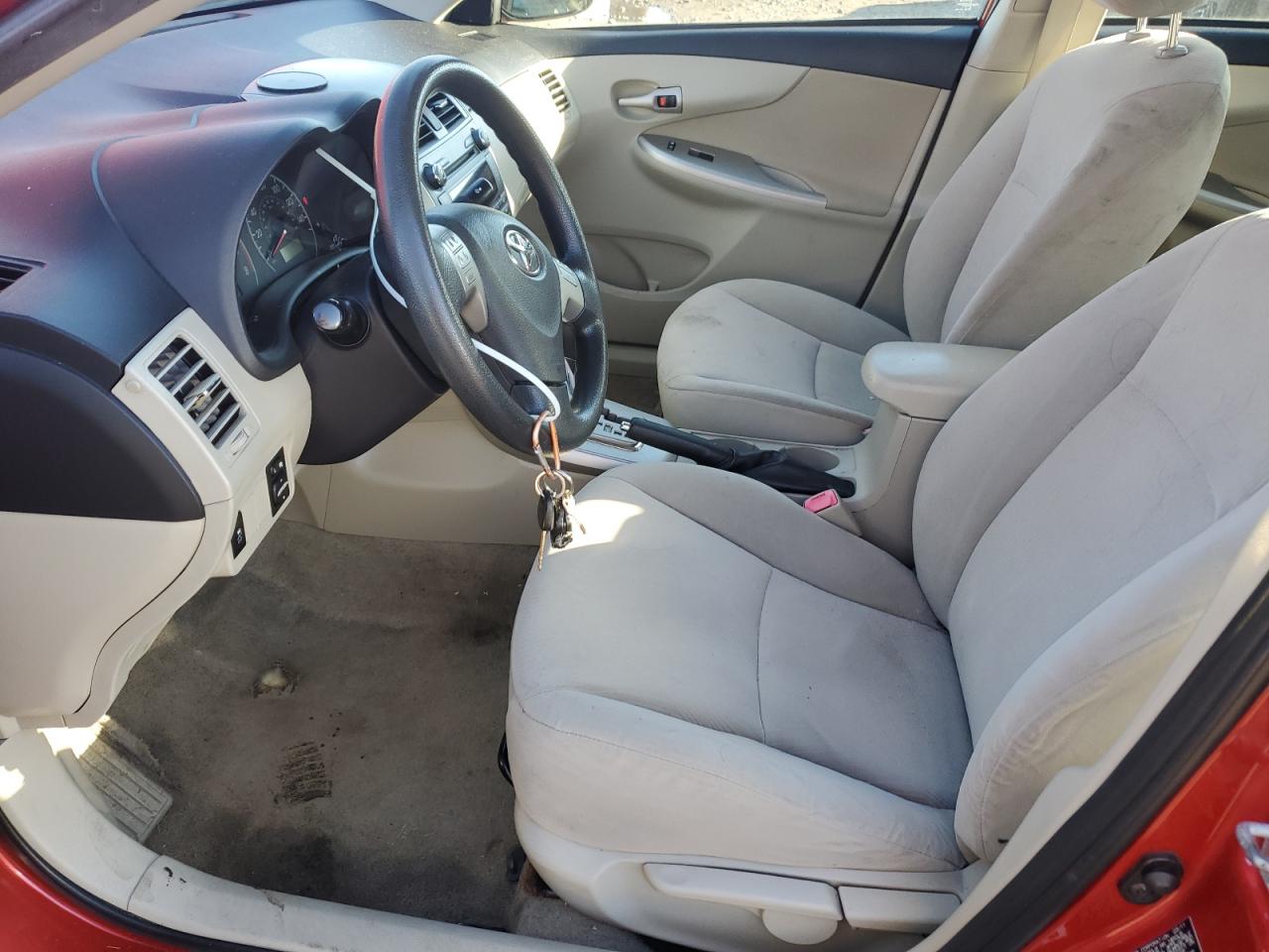 2011 Toyota Corolla Base VIN: JTDBU4EE5BJ102819 Lot: 82288485