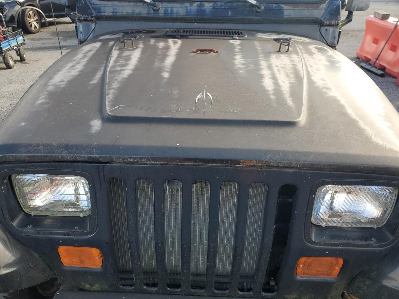 1992 Jeep Wrangler / Yj VIN: 2J4FY29S2NJ513906 Lot: 82704505