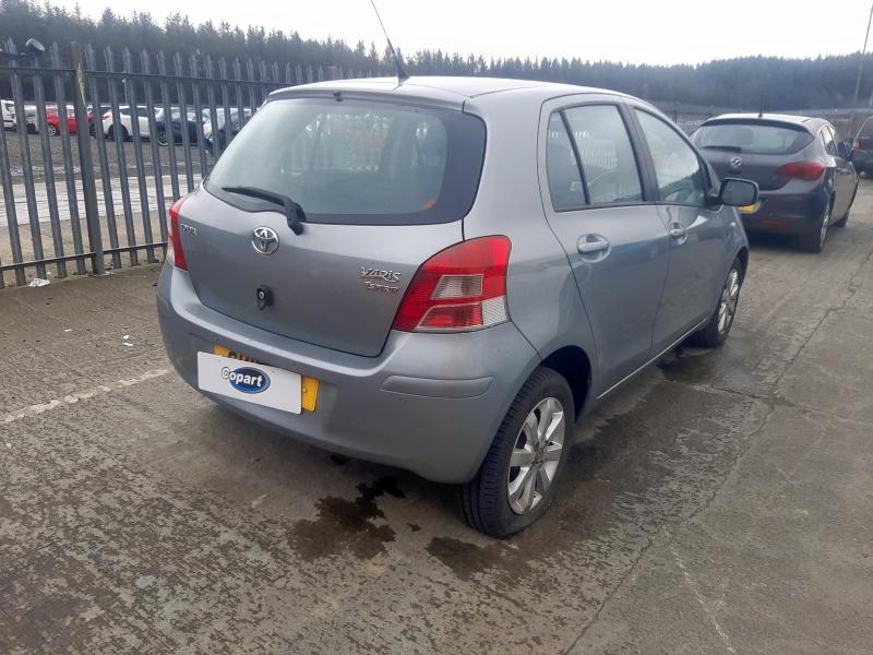 2011 TOYOTA YARIS T SPIRIT VVT-I 
