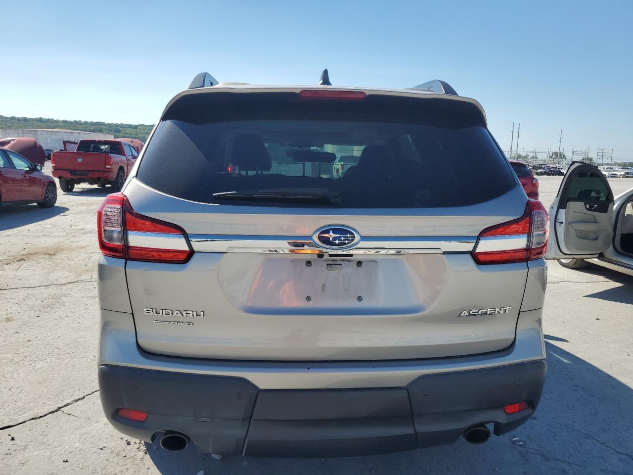 2020 Subaru Ascent Premium VIN: 4S4WMAED5L3404913 Lot: 82002035