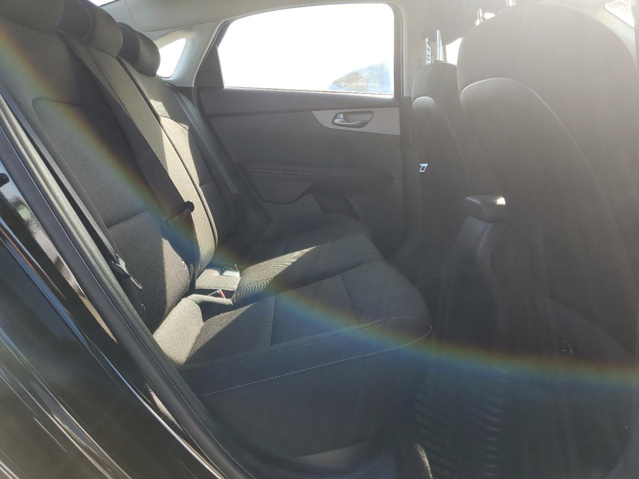 2021 Kia Forte Fe VIN: 3KPF24AD8ME412239 Lot: 89820805