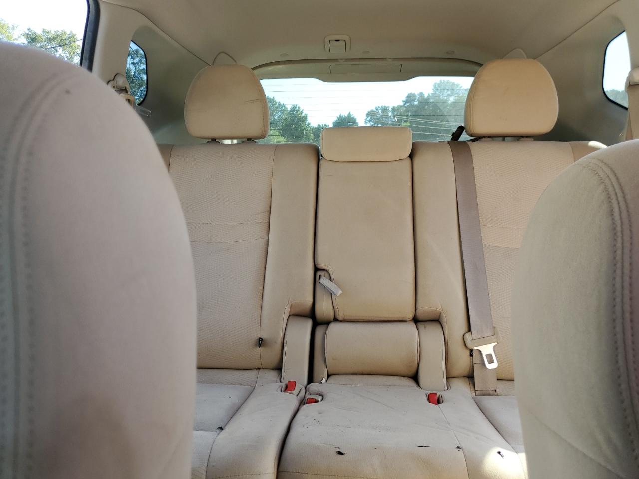 2015 Nissan Rogue S VIN: KNMAT2MT7FP533930 Lot: 84733045