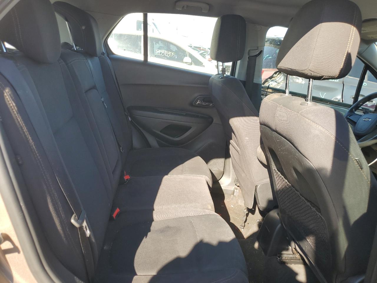 2018 Chevrolet Trax Ls VIN: 3GNCJKSB3JL287401 Lot: 82315965
