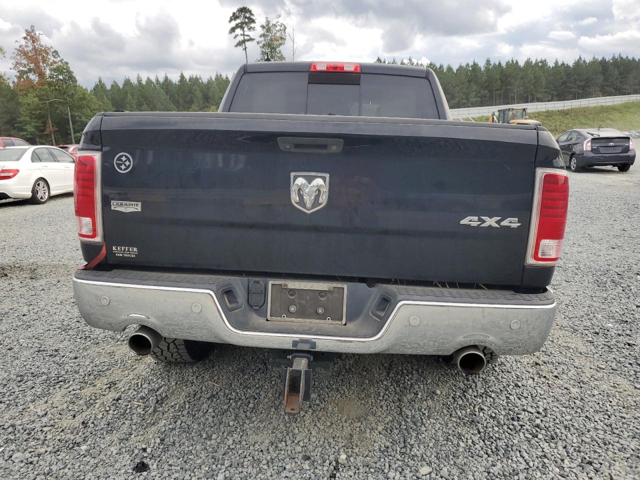 2015 Ram 1500 Laramie VIN: 1C6RR7NT8FS600763 Lot: 82345975