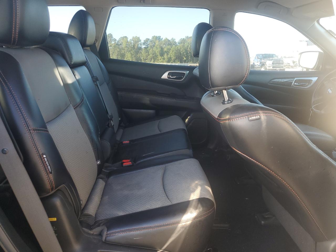 2020 Nissan Pathfinder Sv VIN: 5N1DR2BN0LC626142 Lot: 81986055