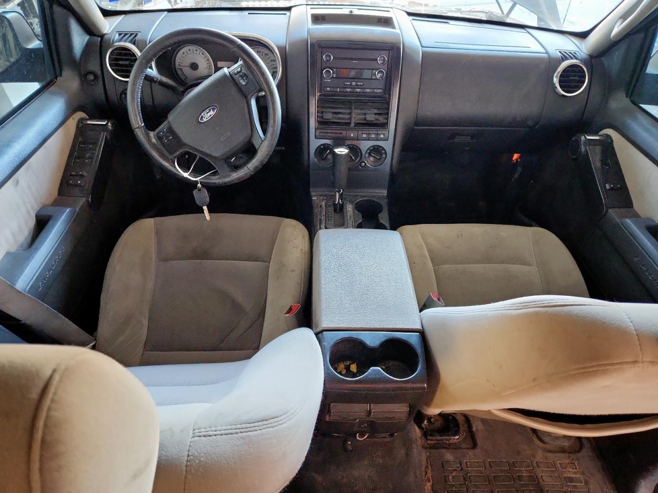 2008 Ford Explorer Sport Trac Xlt VIN: 1FMEU51E48UA19717 Lot: 90879515