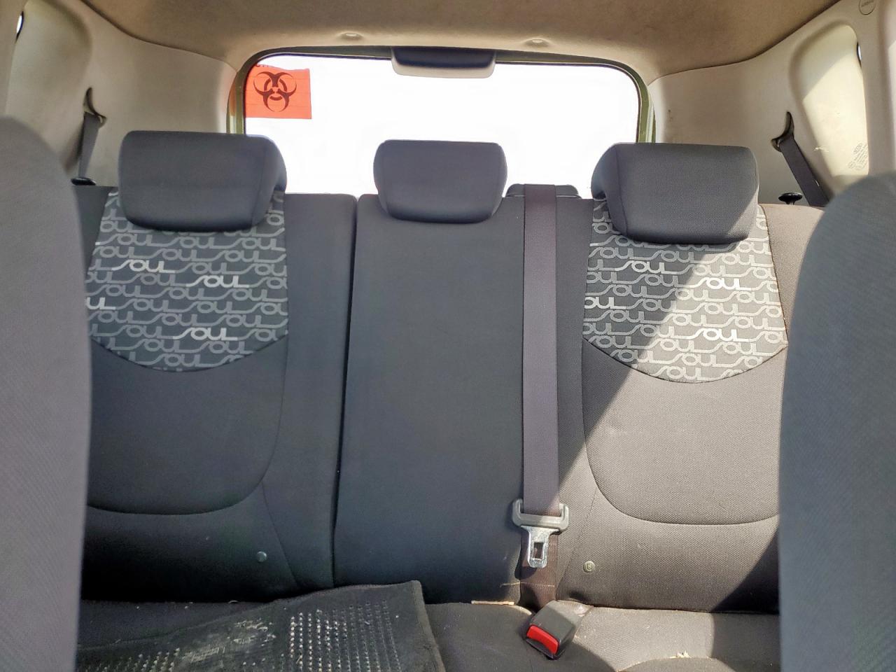 2010 Kia Soul + VIN: KNDJT2A25A7165882 Lot: 85651405