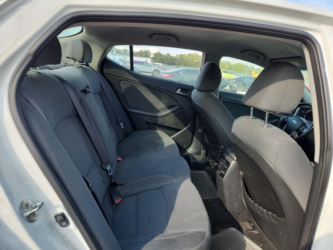 2013 Kia Optima Hybrid VIN: KNAGM4AD2D5060556 Lot: 82314895