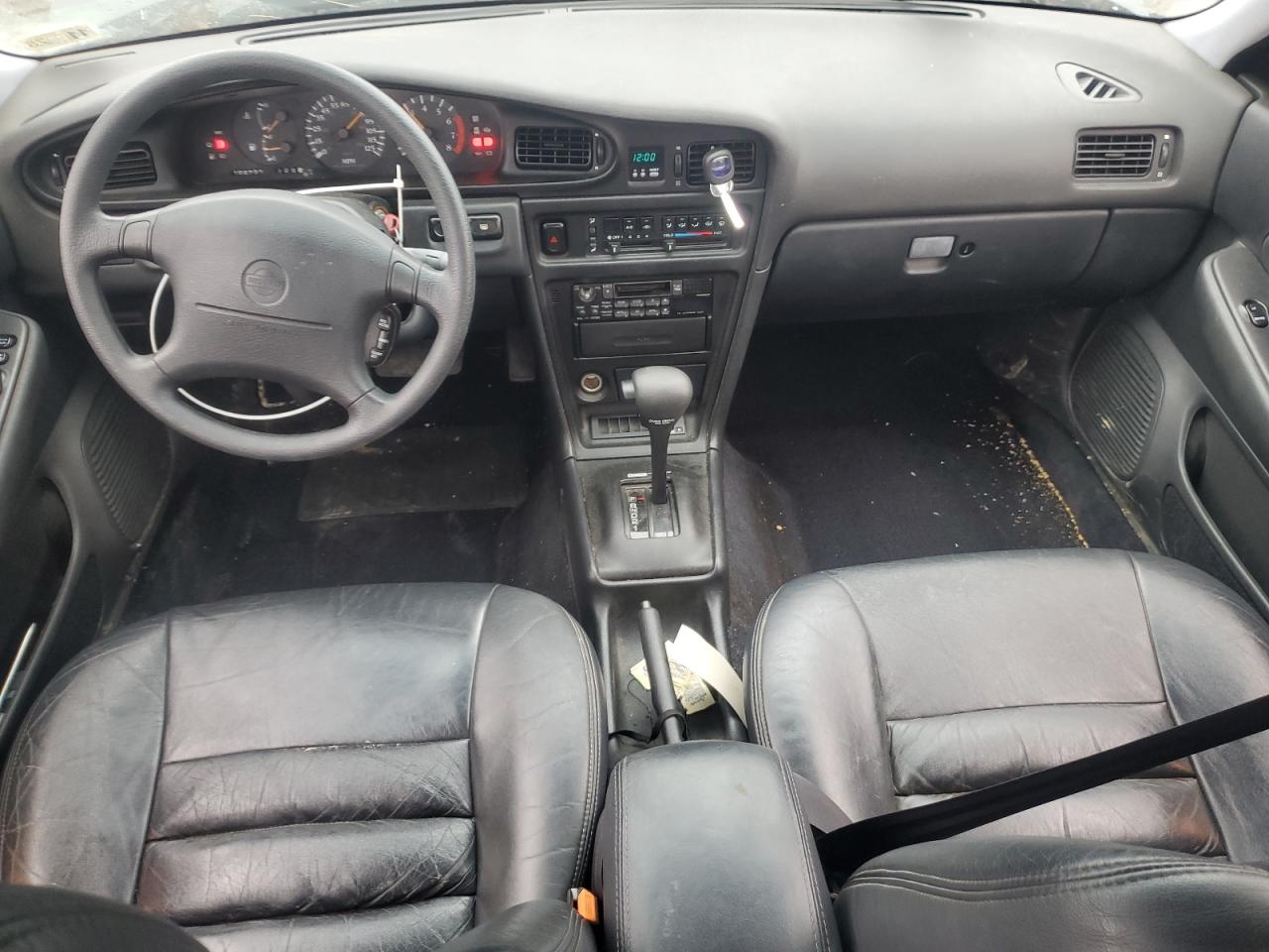 1992 Nissan Maxima Gxe VIN: JN1HJ01F5NT008400 Lot: 82392595