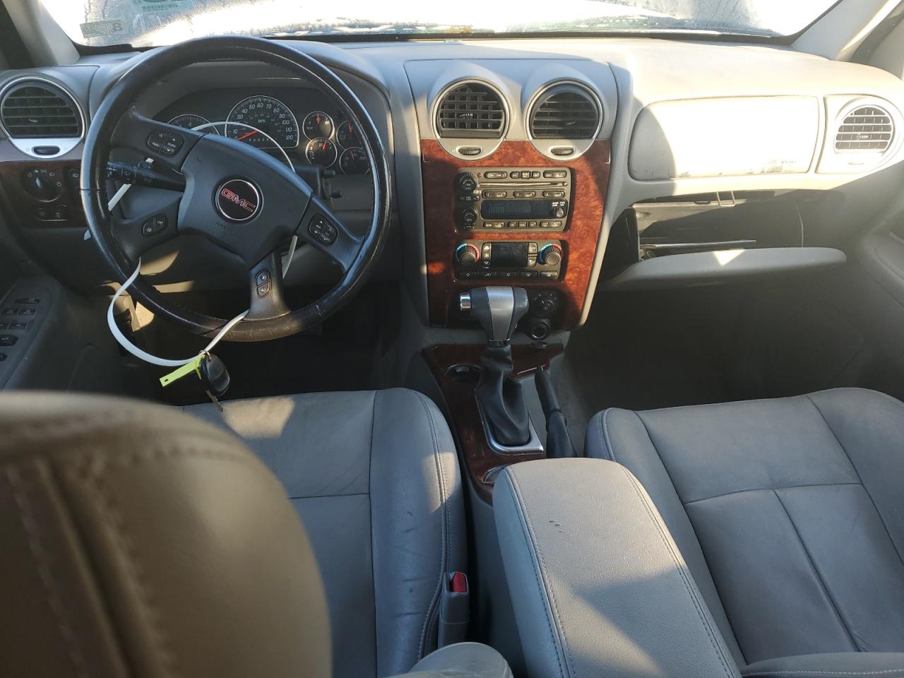 2007 GMC Envoy VIN: 1GKDT13S372261640 Lot: 81870545