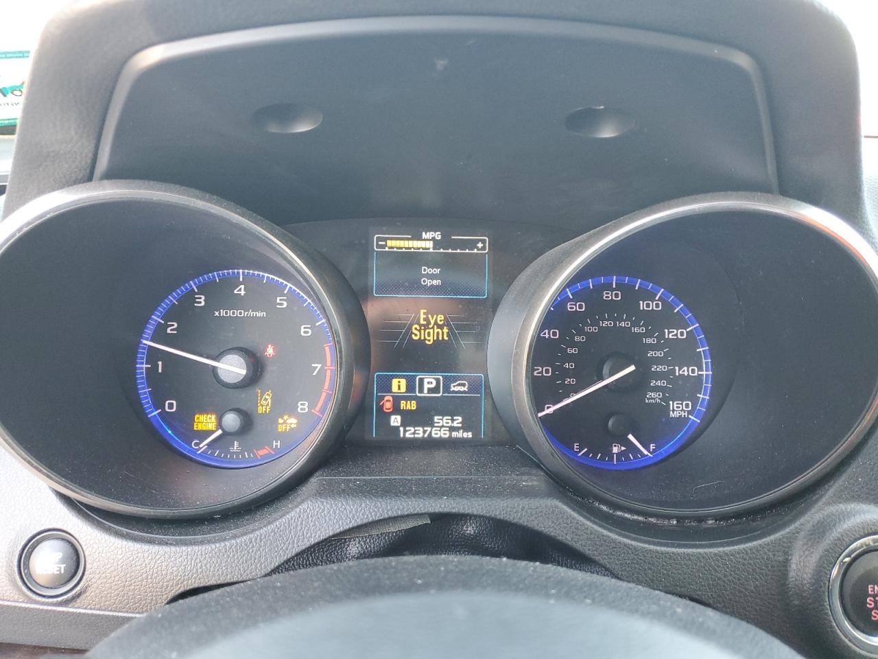 2018 Subaru Outback 3.6R Limited VIN: 4S4BSENC5J3387109 Lot: 81889405