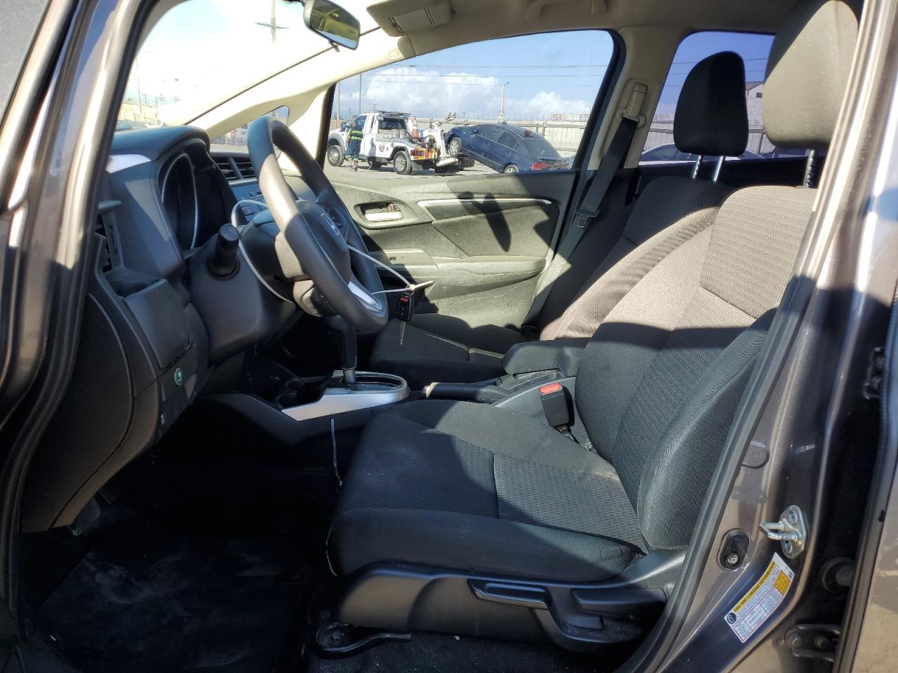 2020 Honda Fit Lx VIN: 3HGGK5H43LM725768 Lot: 82233065