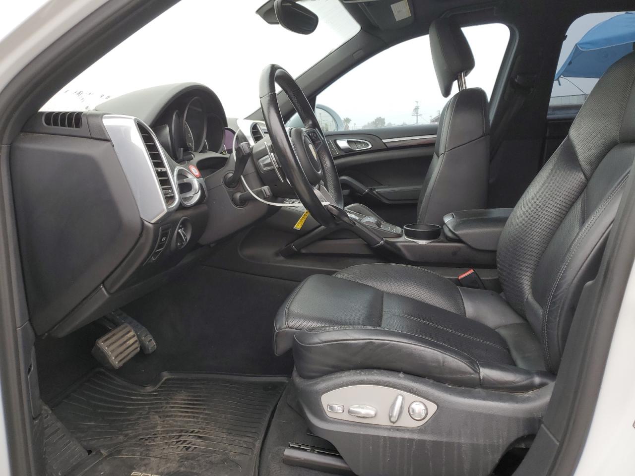 2016 Porsche Cayenne Se Hybrid VIN: WP1AE2A26GLA63659 Lot: 85764275