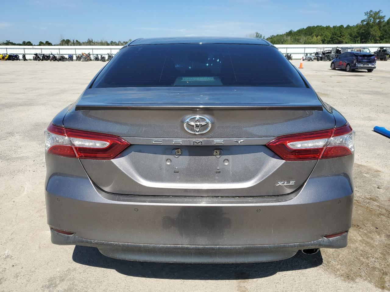 2018 Toyota Camry L VIN: 4T1B11HK9JU104297 Lot: 82004745