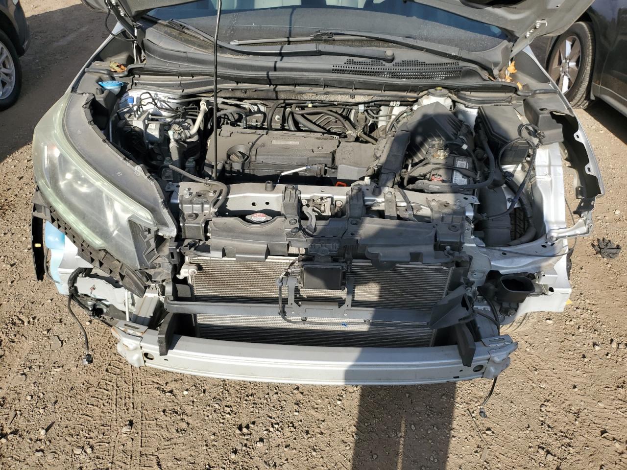 2016 Honda Cr-V Touring VIN: 5J6RM3H92GL009396 Lot: 84245255