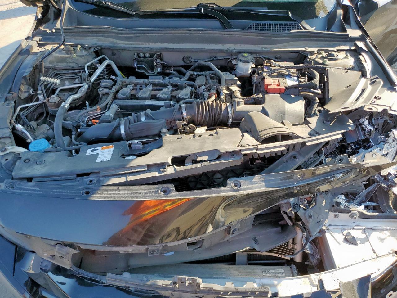 2018 Honda Accord Exl VIN: 1HGCV1F52JA096556 Lot: 84990285