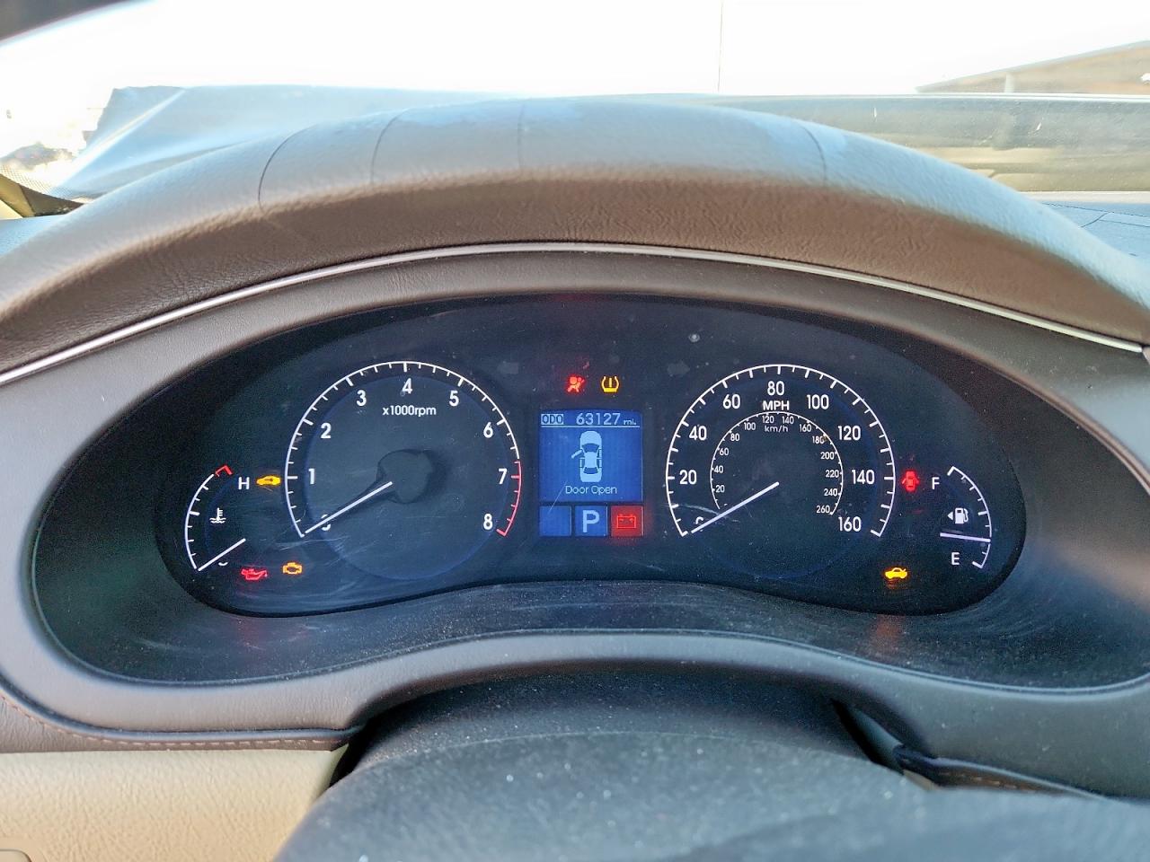 2013 Hyundai Genesis 3.8L VIN: KMHGC4DD2DU239151 Lot: 90809285