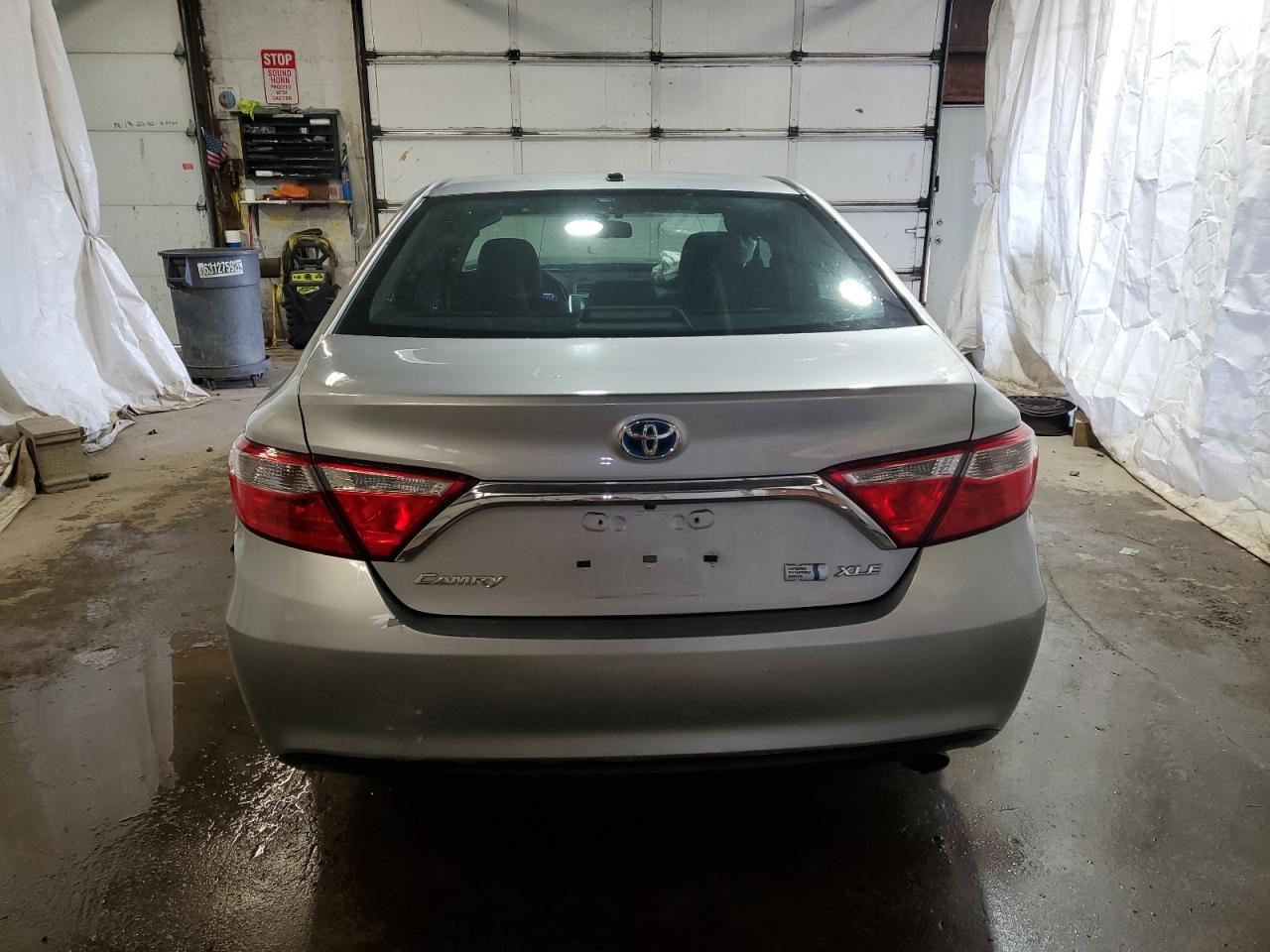 2015 Toyota Camry Hybrid VIN: 4T1BD1FK9FU161794 Lot: 86062595