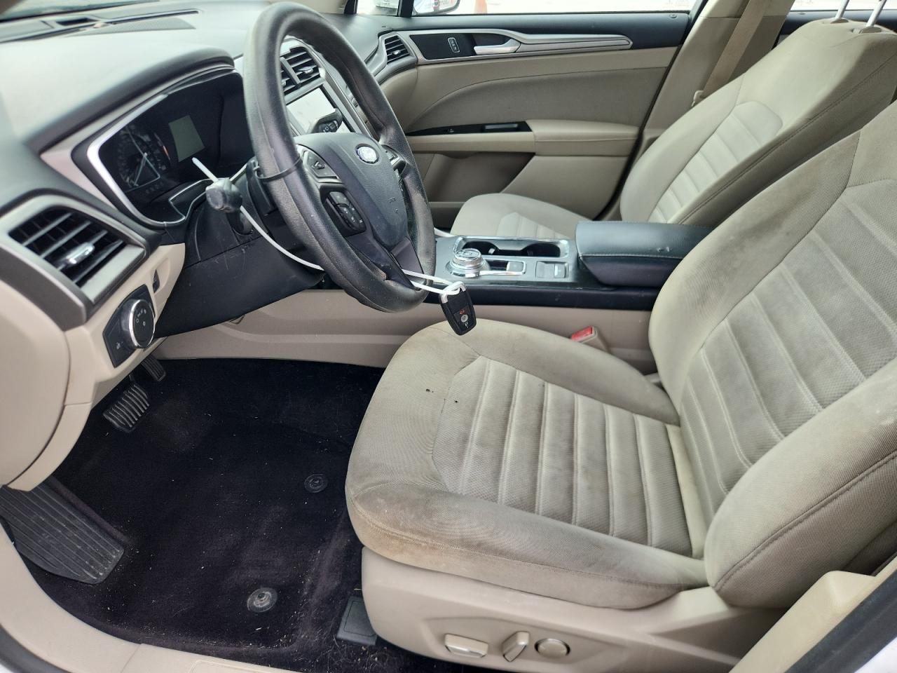 2017 Ford Fusion Se VIN: 3FA6P0HD6HR269716 Lot: 82628535