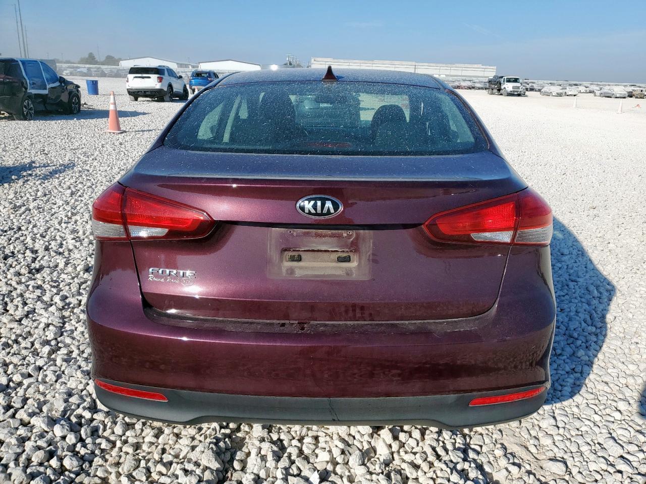 2017 Kia Forte Lx VIN: 3KPFK4A78HE151226 Lot: 85863525