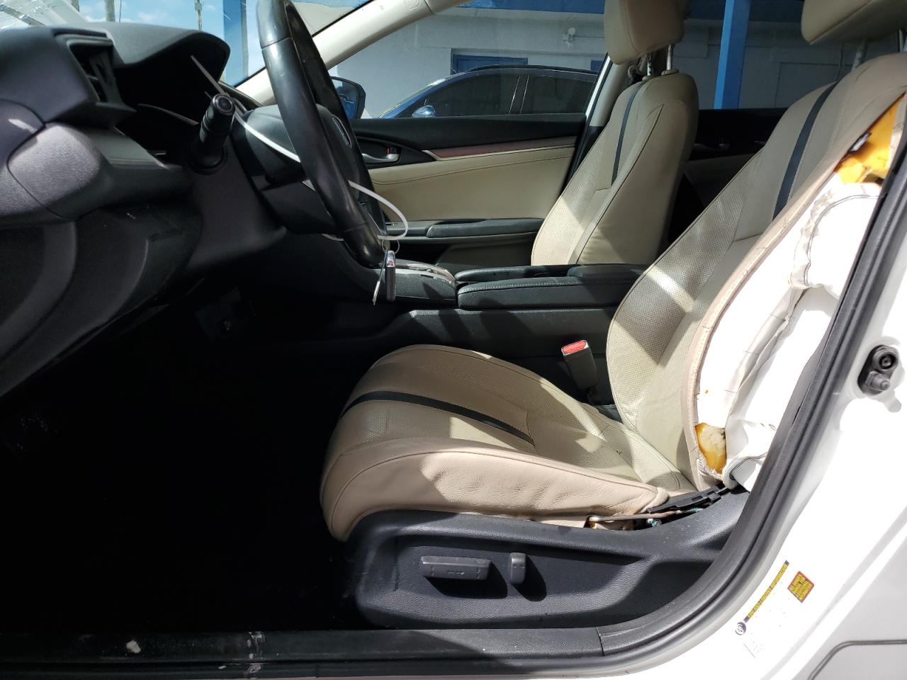 2017 Honda Civic Exl VIN: 19XFC1F72HE000922 Lot: 90602795