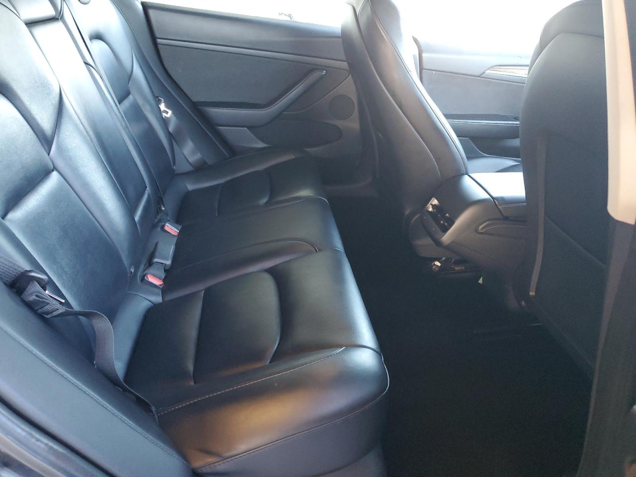 2022 Tesla Model 3 VIN: 5YJ3E1EA4NF186379 Lot: 90080625