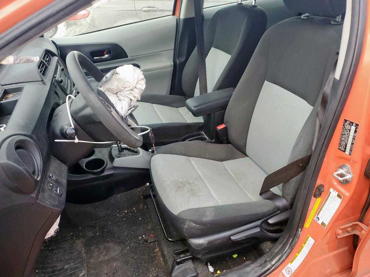 2013 Toyota Prius C VIN: JTDKDTB32D1034978 Lot: 85666045