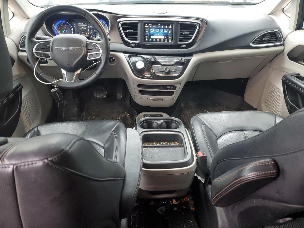 2018 Chrysler Pacifica Touring L VIN: 2C4RC1BG8JR124524 Lot: 90242655