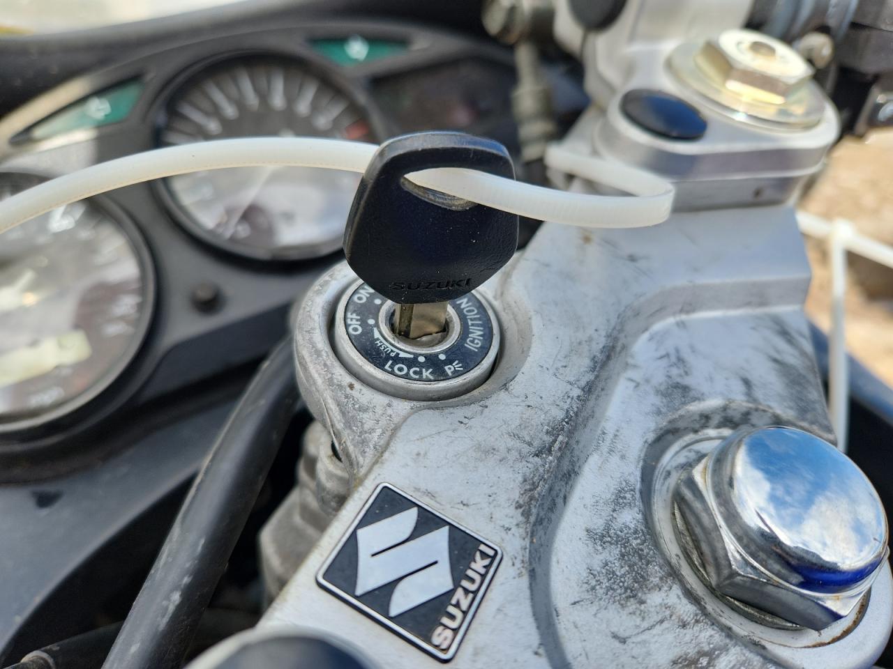 2006 Suzuki Gsx600 F VIN: JS1GN79A562103894 Lot: 90724485