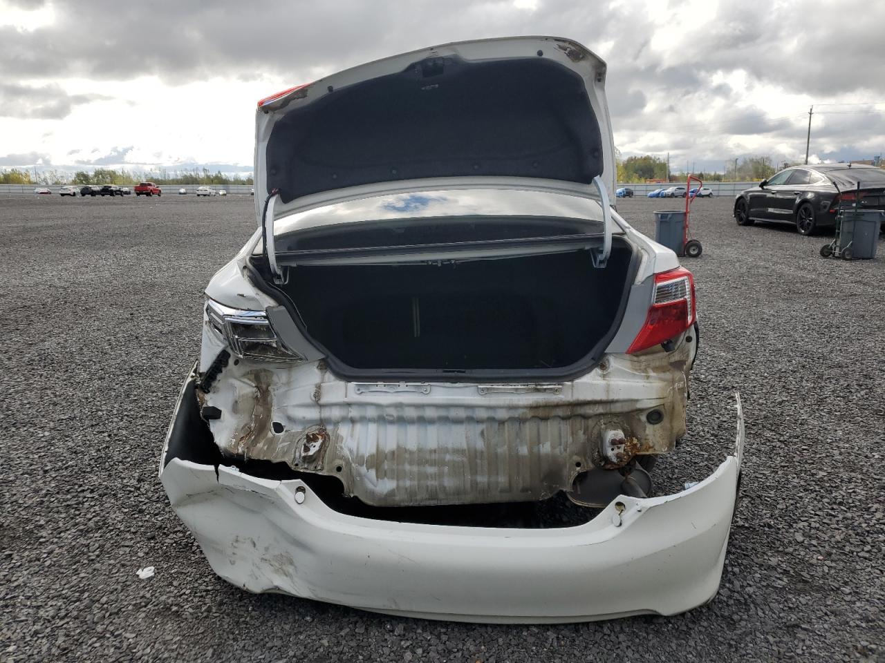 2013 Toyota Camry L VIN: 4T1BF1FKXDU225994 Lot: 85569375