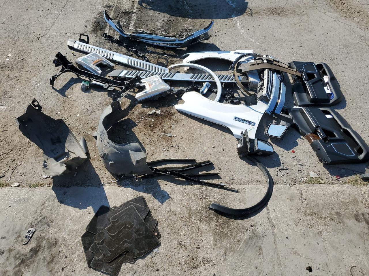 2018 Ford F150 Supercrew VIN: 1FTEW1E57JKC88801 Lot: 81883475