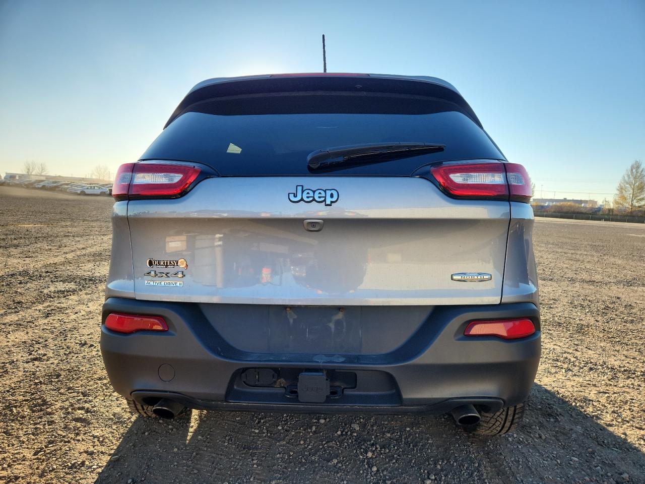 2014 Jeep Cherokee Latitude VIN: 1C4PJMCSXEW111904 Lot: 90410115