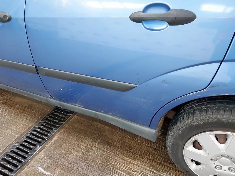 1999 FORD FOCUS 1.8 LX 5DR