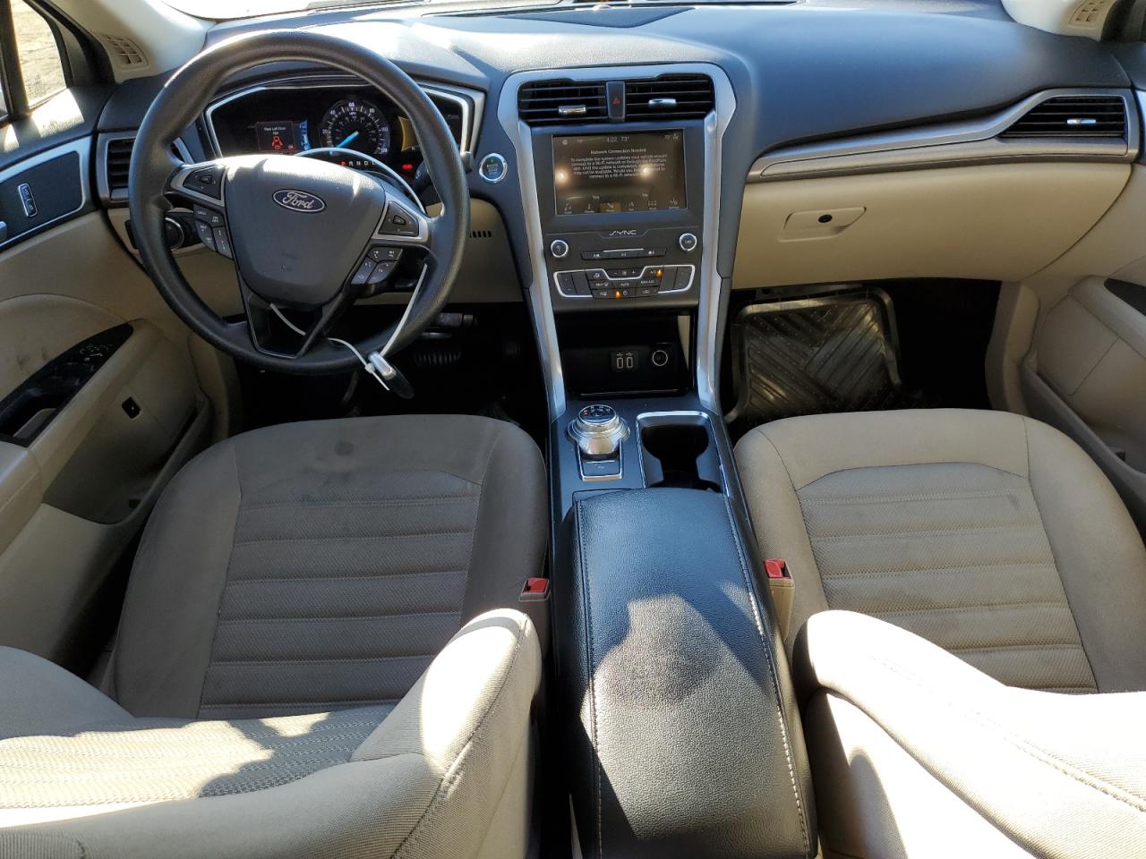 2019 Ford Fusion Se VIN: 3FA6P0LU4KR236082 Lot: 86073625