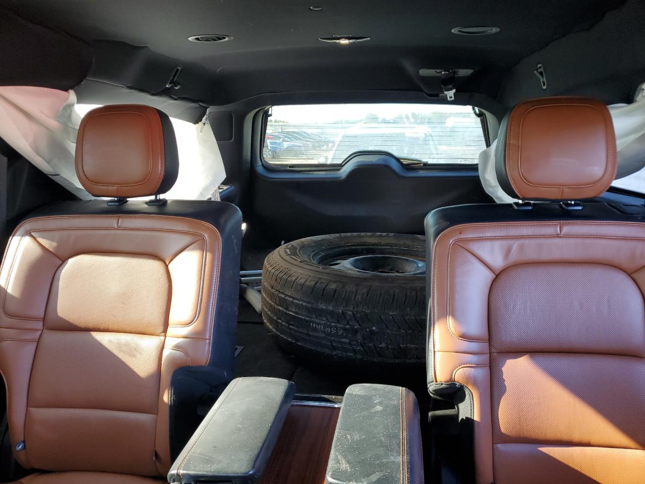 2019 Lincoln Navigator L Reserve VIN: 5LMJJ3LT8KEL15121 Lot: 82335855